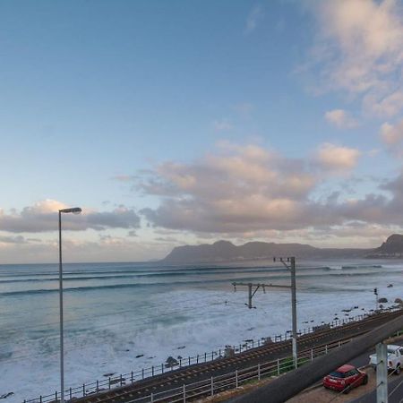Oceanfront Penthouse By Open Home Muizenberg Exterior photo